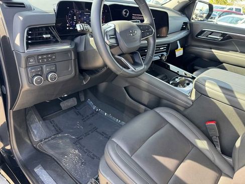 Certified 2025 Chevrolet Tahoe Z71 image 14