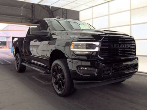 Used 2023 RAM 2500 Laramie AWD/4WD image 1