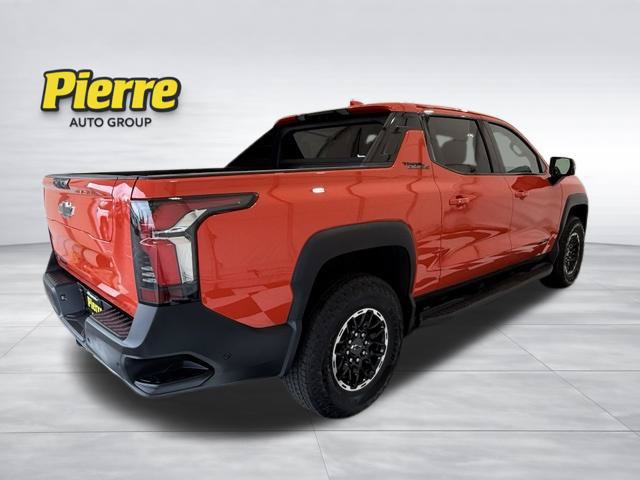 Used 2026 Chevrolet Silverado EV Trail Boss AWD/4WD image 7