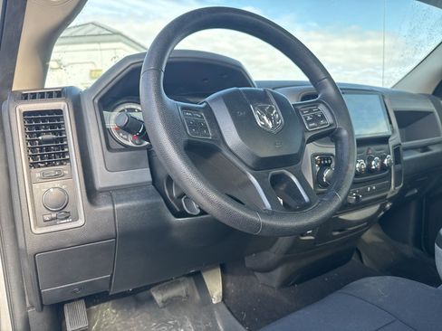 Used 2016 RAM 1500 Tradesman w/ Chrome Appearance Group image 14