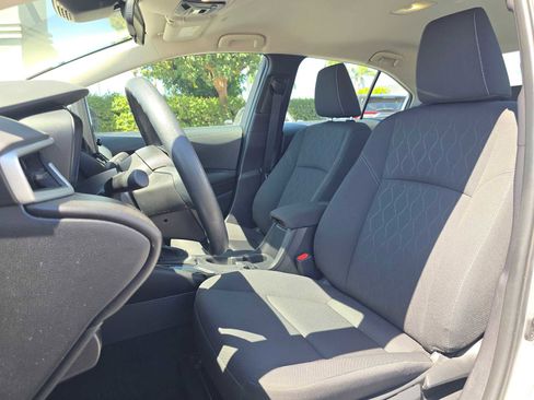 Certified 2025 Toyota Corolla LE FWD image 23