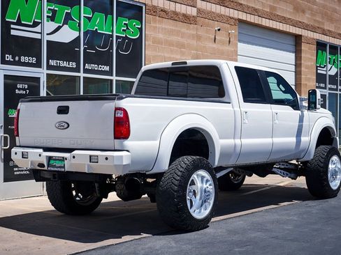 Used 2011 Ford F350 Lariat w/ Lariat Ultimate Pkg AWD/4WD image 5