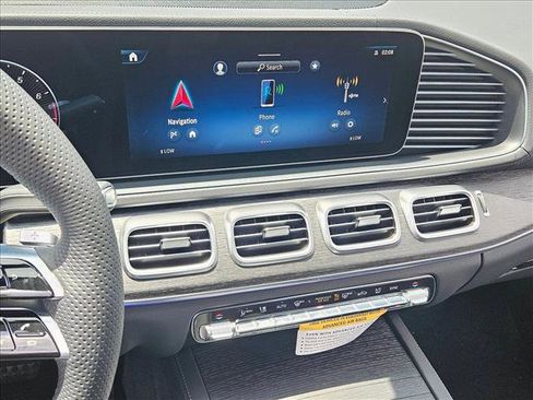 New 2026 Mercedes-Benz GLS 450 4MATIC image 12