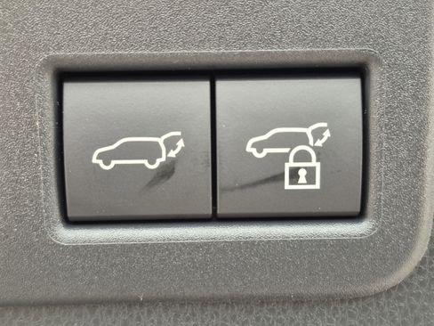 Used 2025 Toyota Sequoia TRD Pro w/ TRD Performance Package (TMS) image 27