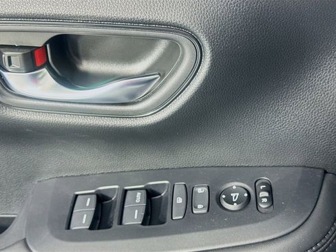 New 2026 Honda HR-V LX image 26