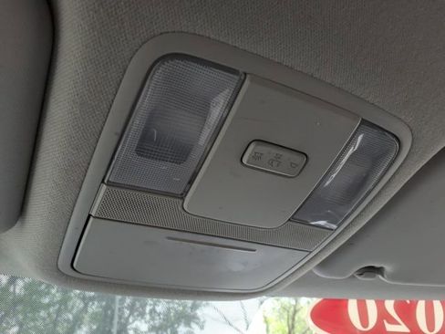 Used 2020 Kia Soul LX FWD image 25