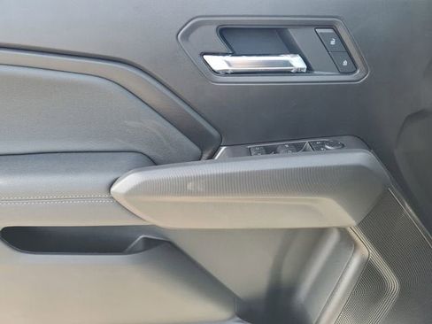 New 2025 GMC Canyon Elevation w/ Convenience Package image 18