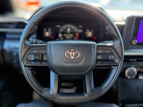 Certified 2025 Toyota Tacoma SR5 image 8