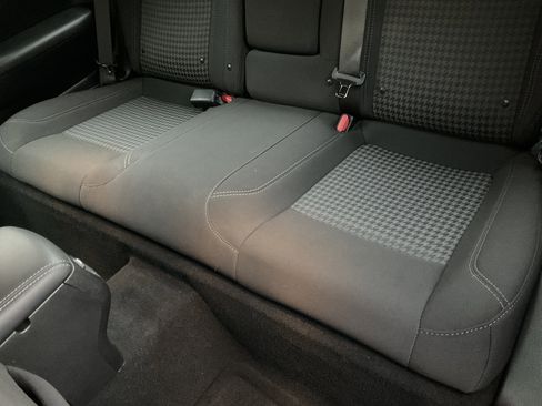 Used 2023 Dodge Challenger SXT w/ Blacktop Package image 29