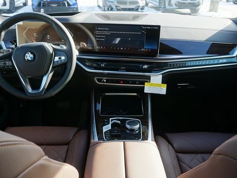 New 2026 BMW X5 xDrive40i w/ Climate Comfort Package image 13