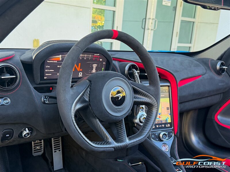 Used 2022 McLaren 765LT RWD image 14