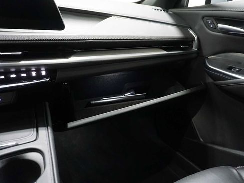 Used 2024 Cadillac XT4 Premium Luxury image 20