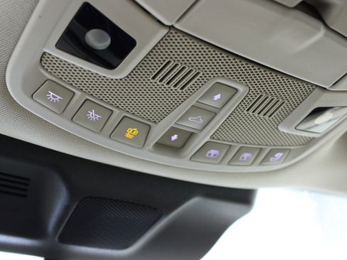 Used 2022 Lincoln Navigator L Reserve w/ Monochromatic Package image 25