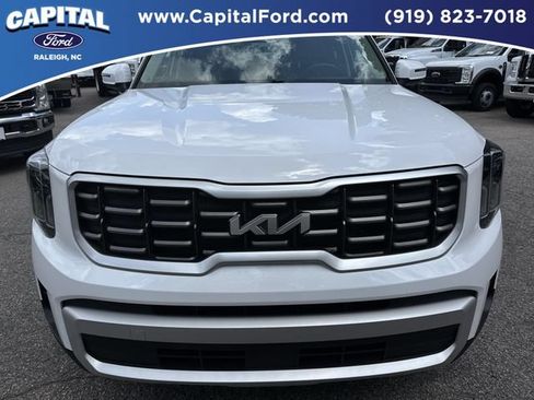 Used 2025 Kia Telluride S FWD image 10