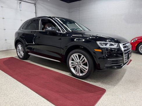 Used 2018 Audi Q5 2.0T Premium Plus w/ Premium Plus Package AWD/4WD image 8