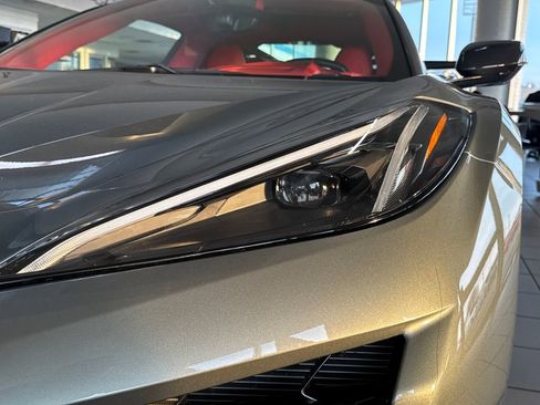 Used 2023 Chevrolet Corvette Z06 w/ Z07 Performance Package image 7