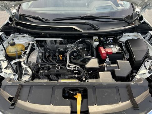 Used 2021 Nissan Rogue Platinum AWD/4WD image 31