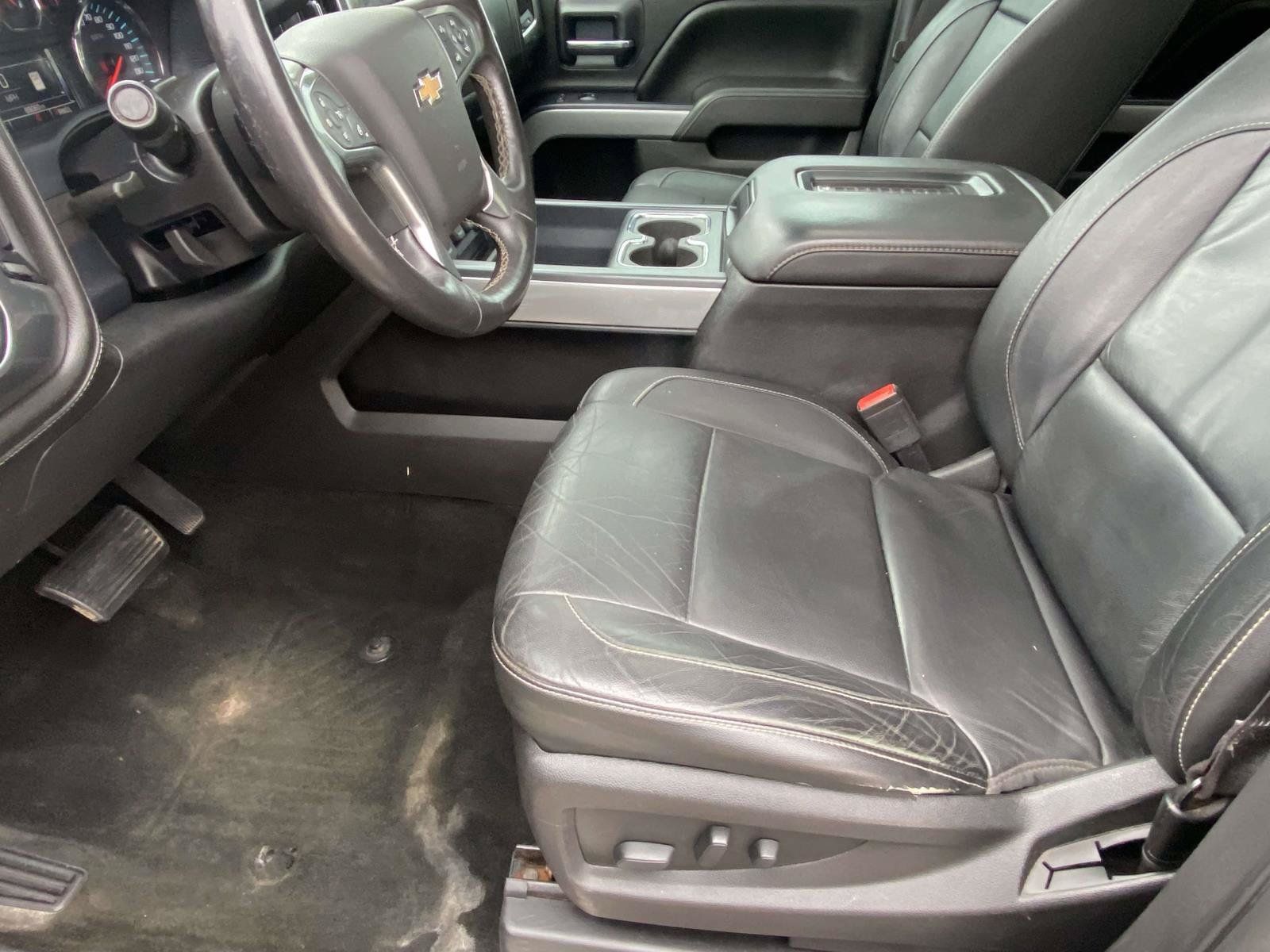 Used 2017 Chevrolet Silverado 1500 LTZ Z71 w/ LTZ Plus Package AWD/4WD image 13