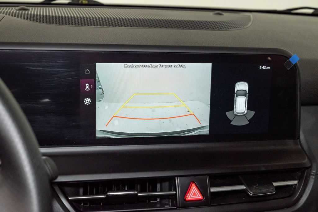 New 2025 Kia Seltos SX w/ SX Sunroof Package AWD/4WD image 16