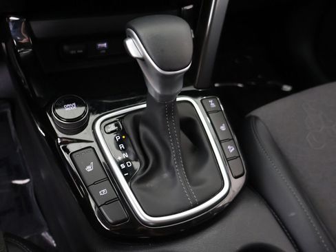Certified 2025 Kia Seltos S AWD/4WD image 48