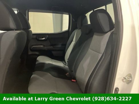 Used 2023 Toyota Tacoma TRD Sport image 18