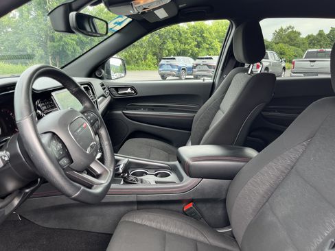 Used 2025 Dodge Durango GT AWD/4WD image 14