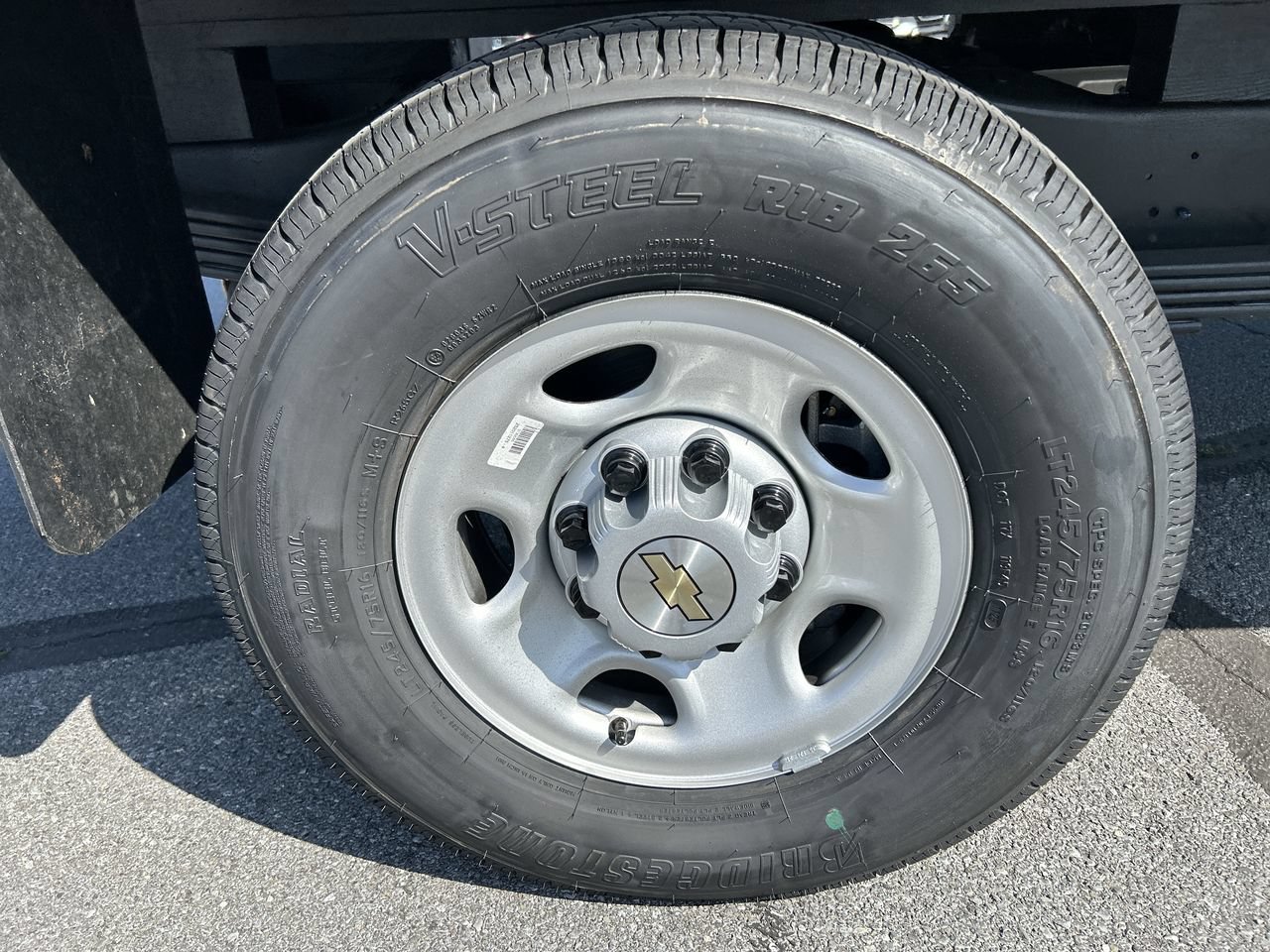 New 2025 Chevrolet Express 3500 w/ Power Convenience Package RWD image 9