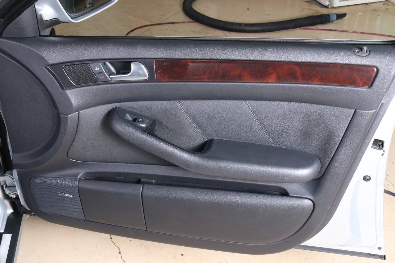 Used 2003 Audi A6 4.2 AWD/4WD image 43