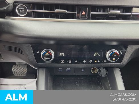Used 2024 Mitsubishi Outlander SE AWD/4WD image 21