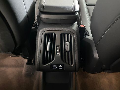 Used 2025 BMW X1 xDrive28i image 29