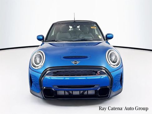 Used 2022 MINI Cooper S FWD image 2