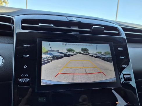 Certified 2023 Hyundai Tucson SEL w/ Convenience Package FWD image 24