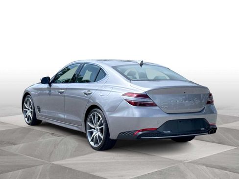 Used 2023 Genesis G70 2.0T RWD image 6