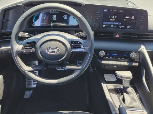 New 2026 Hyundai Elantra SEL Sport FWD image 6