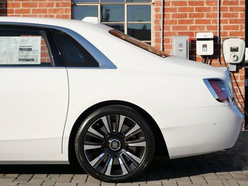 Certified 2024 Rolls-Royce Ghost image 34