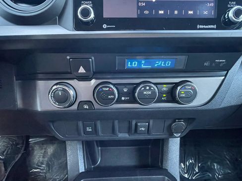 Used 2023 Toyota Tacoma SR AWD/4WD image 17