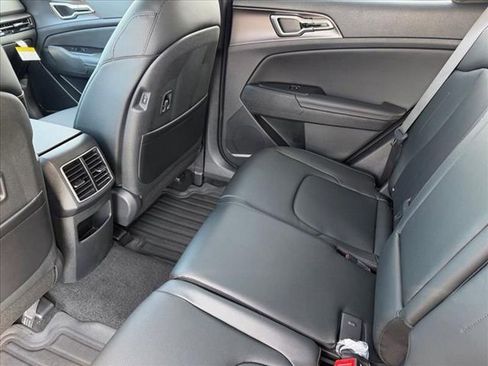 New 2026 Kia Sportage EX image 13