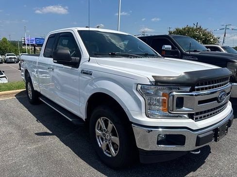 Used 2018 Ford F150 XLT w/ Equipment Group 302A Luxury AWD/4WD image 3