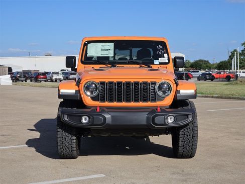 New 2025 Jeep Gladiator Rubicon w/ Convenience Group image 7