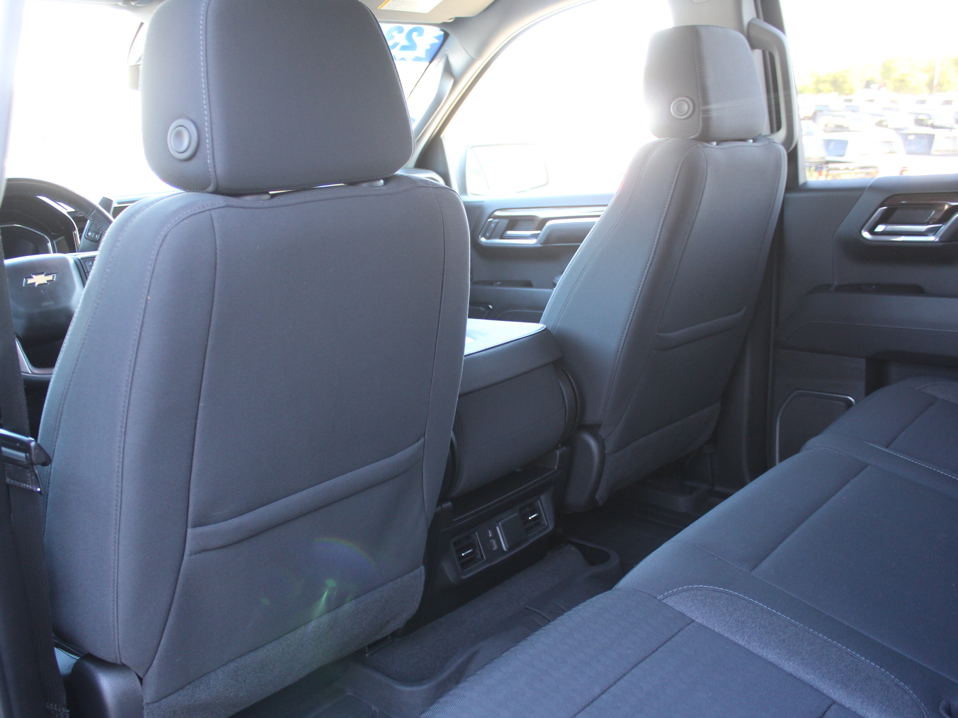 Used 2023 Chevrolet Silverado 1500 LT AWD/4WD image 21