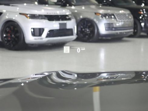 Used 2022 BMW 750i xDrive w/ Executive Package image 18