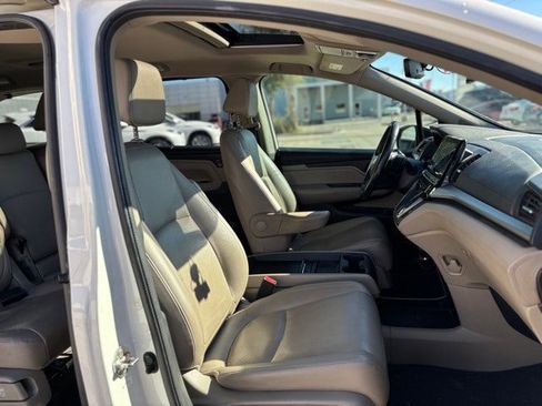 Used 2018 Honda Odyssey EX-L image 13