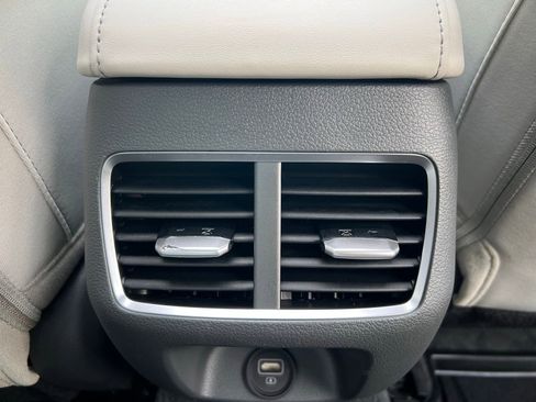 Used 2023 Hyundai Sonata SEL w/ Convenience Package image 48