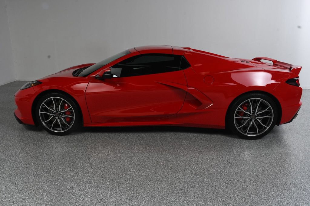 Used 2023 Chevrolet Corvette Stingray Preferred Conv w/ Z51 Performance Package RWD image 4