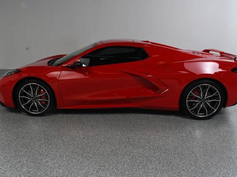 Used 2023 Chevrolet Corvette Stingray Preferred Conv w/ Z51 Performance Package RWD image 4