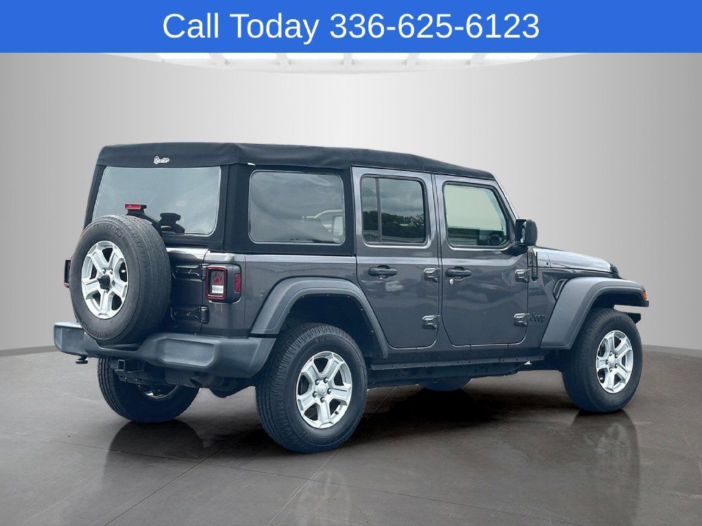 Used 2022 Jeep Wrangler Unlimited Sport AWD/4WD image 3