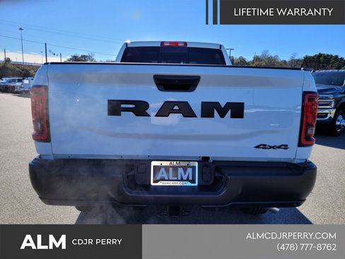 New 2026 RAM 2500 Tradesman AWD/4WD image 9