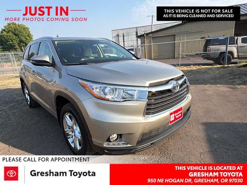 Used 2014 Toyota Highlander Limited AWD/4WD image 1