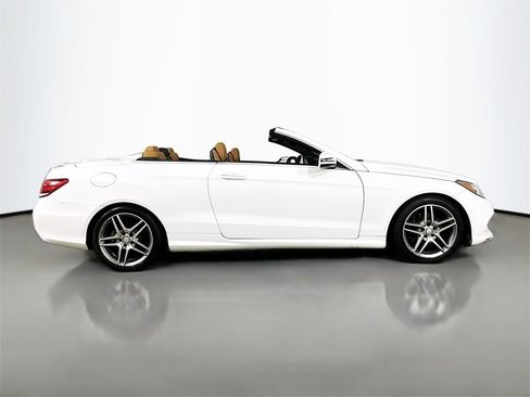 Used 2016 Mercedes-Benz E 400 Cabriolet image 9