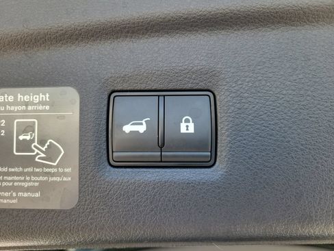 Used 2023 INFINITI QX50 Luxe w/ Cargo Package FWD image 8